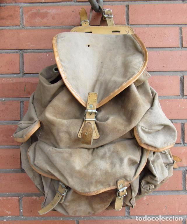 Antigua mochila suiza de excursionista, marca e - Sold at Auction - 83298520