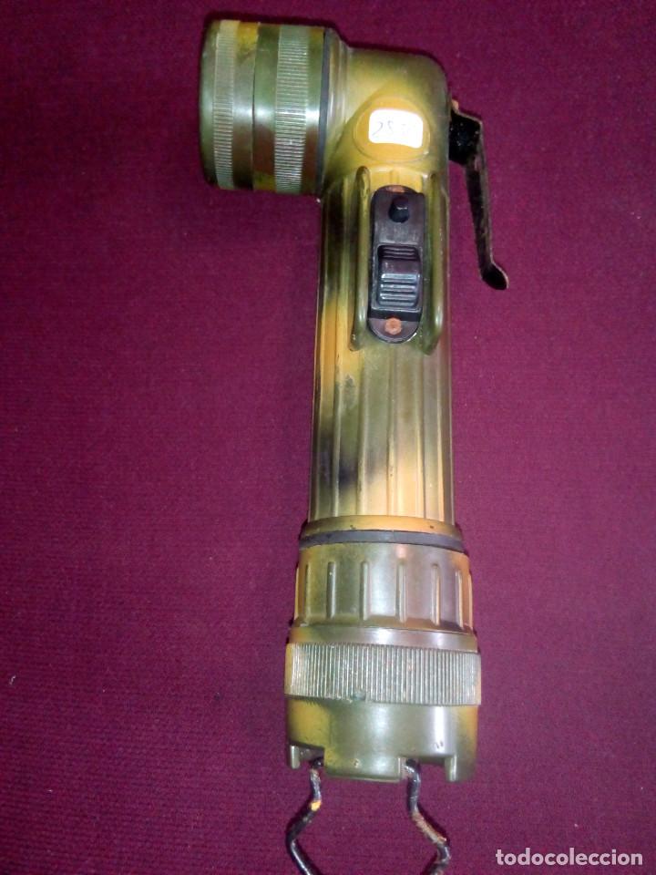 Militaria: LINTERNA DE SE&Ntilde;ALES EJERCITO ESPA&Ntilde;OL - Foto 1