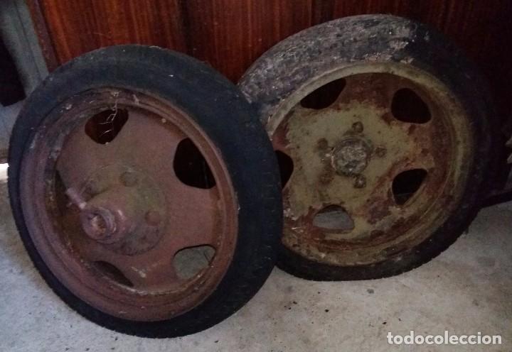 Militaria: Ruedas de ca&ntilde;&oacute;n de 20 mm - Foto 1