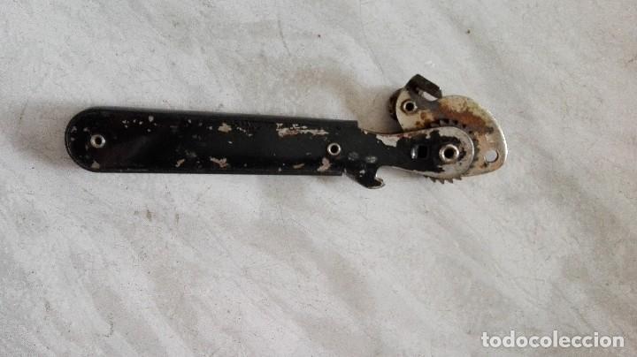 Militaria: ABRELATAS ALEMAN ORIGINAL 2WW????? - Foto 2