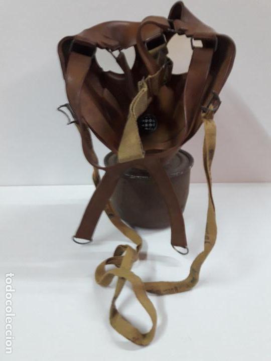Militaria: MASCARA DE GAS CON SU BOTE - Foto 5