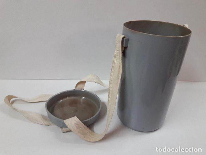 Militaria: MASCARA DE GAS CON SU BOTE - Foto 22