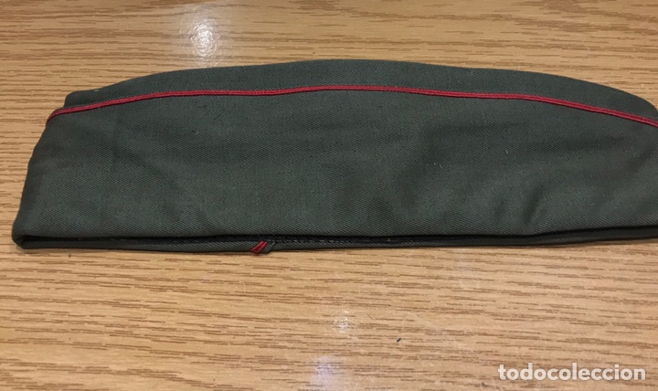 Militaria: Gorrillo - Foto 1