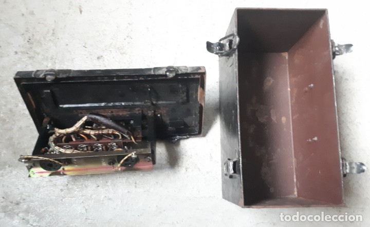 Militaria: Caja &iquest;tel&eacute;fono? de campa&ntilde;a - Foto 2