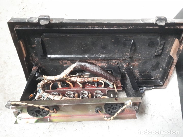 Militaria: Caja &iquest;tel&eacute;fono? de campa&ntilde;a - Foto 3