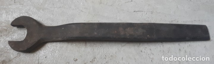 Militaria: Llave / herramienta de gran tama&ntilde;o - Foto 2