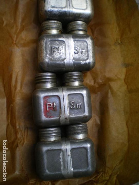 Militaria: ACEITERA RUSA AK 47, MOSIN,... - Foto 2
