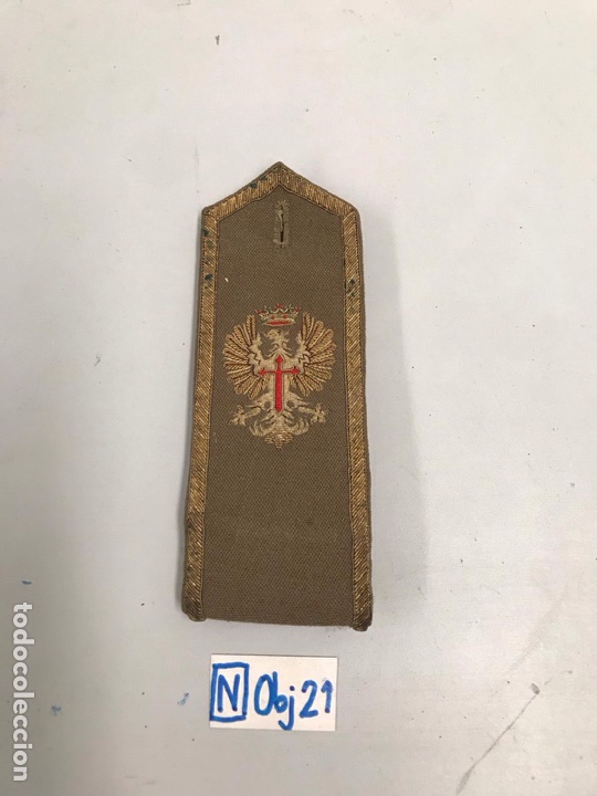 Militaria: Hombrera militar - Foto 1