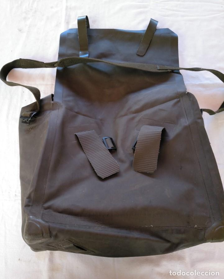 Militaria: BOLSA DE COSTADO - MORRAL DE ESPALDA, IMPERMEABLE. - Foto 5