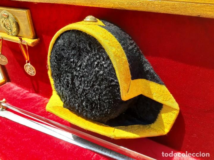 Militaria: Vitrina con tem&aacute;tica militar - Foto 11