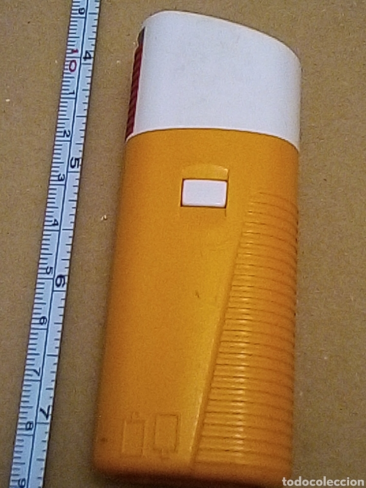 Militaria: Linterna de mano Tudor Naranja AA Retro Vintage