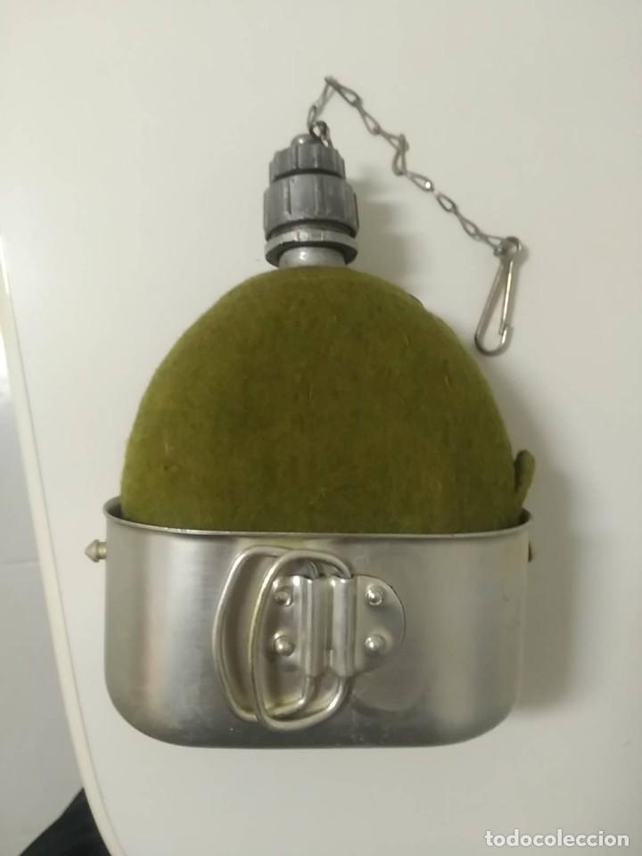Militaria: Cantimplora de campa&ntilde;a con funda - Foto 1