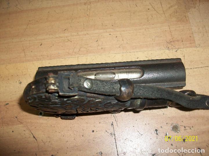 Militaria: ANTIGUA POLVERA DE BRONCE - Foto 5