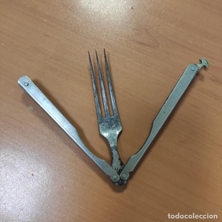 Militaria: ANTIGUOS CUBIERTOS PLEGABLES DEL EJERCITO - Foto 7