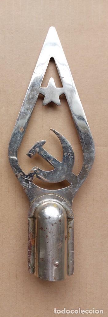 Militaria: PUNTA DE BANDERA SOVI&Eacute;TICA - Foto 1