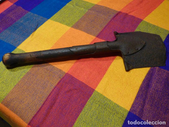 Militaria: Pala de trinchera. - Foto 5
