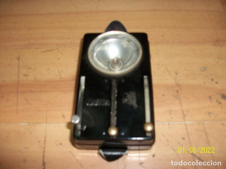 Militaria: LINTERNA MILITAR NARVA - Foto 1