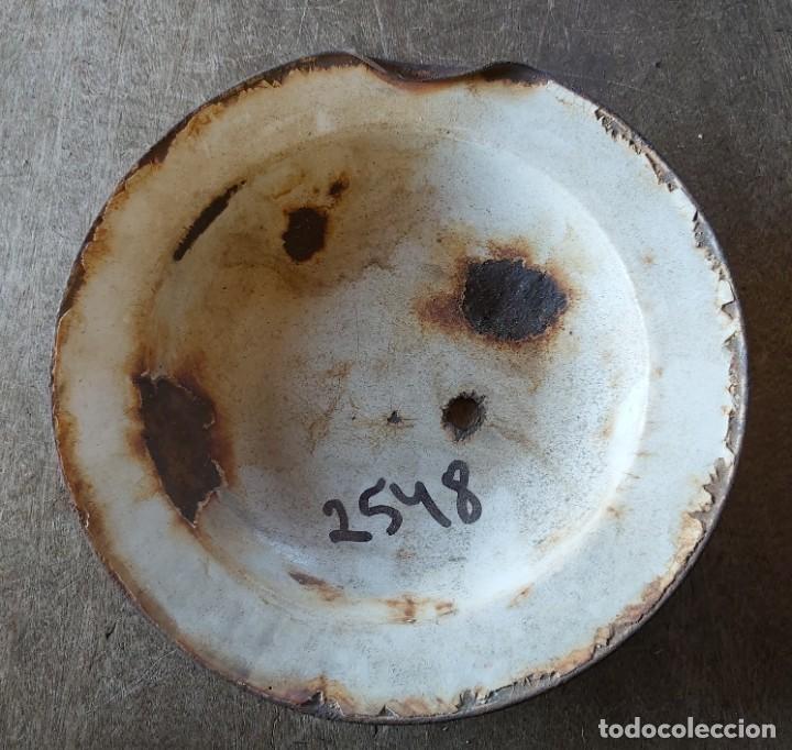 Militaria: Plato de trinchera, perforado de bala - Foto 1