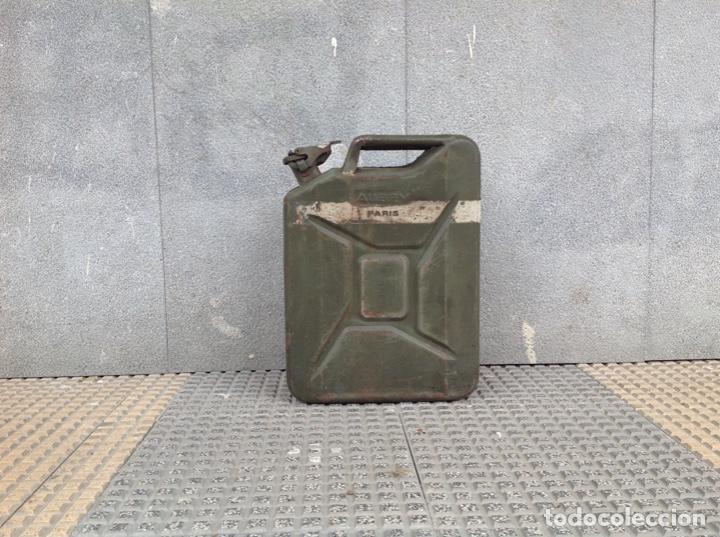 Militaria: Bid&oacute;n del ej&eacute;rcito para combustible - Foto 1