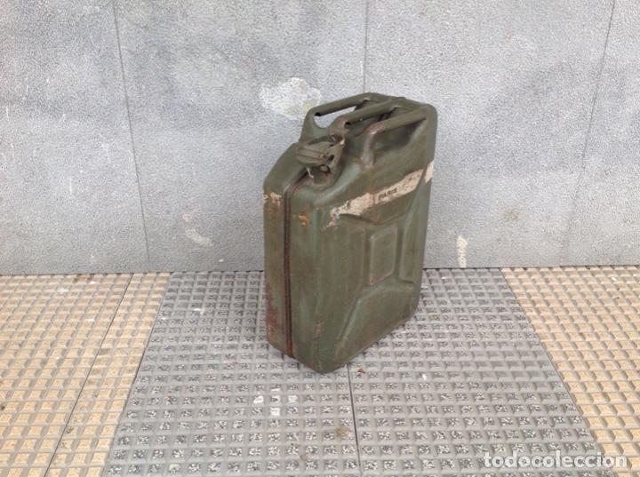 Militaria: Bid&oacute;n del ej&eacute;rcito para combustible - Foto 2