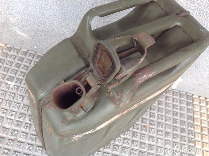Militaria: Bid&oacute;n del ej&eacute;rcito para combustible - Foto 3