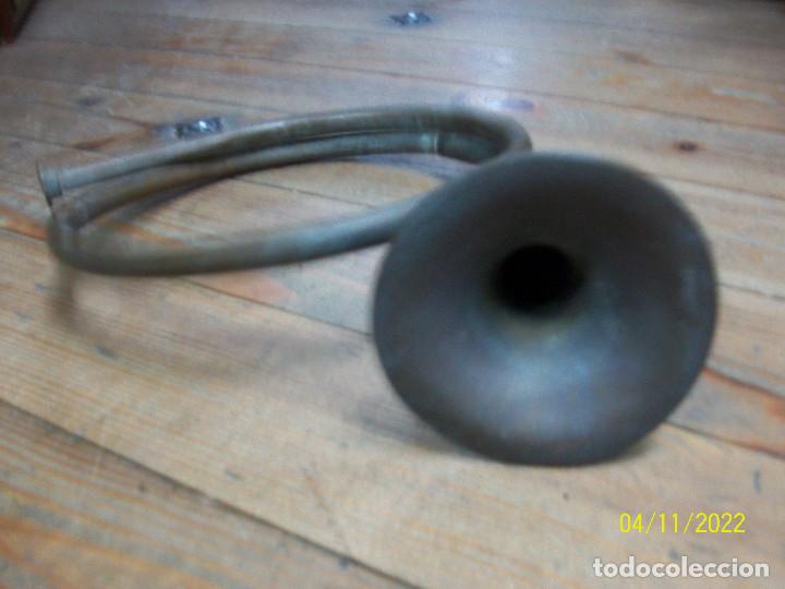 Militaria: ANTIGUO CORNETIN DE CAZA - Foto 3