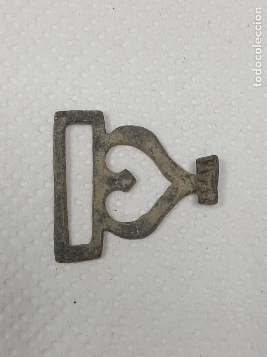 Militaria: Antigua hebilla militar - Foto 1