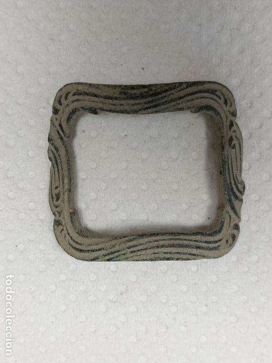 Militaria: Antigua hebilla militar - Foto 1