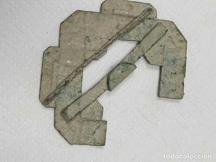 Militaria: Antigua hebilla militar - Foto 3