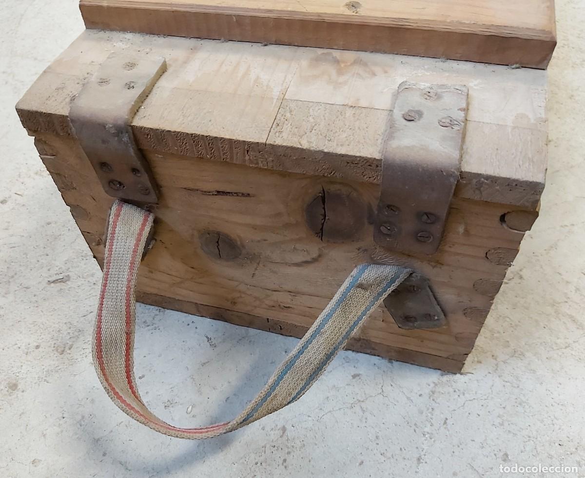 Militaria: Caja de madera, militar - Foto 3
