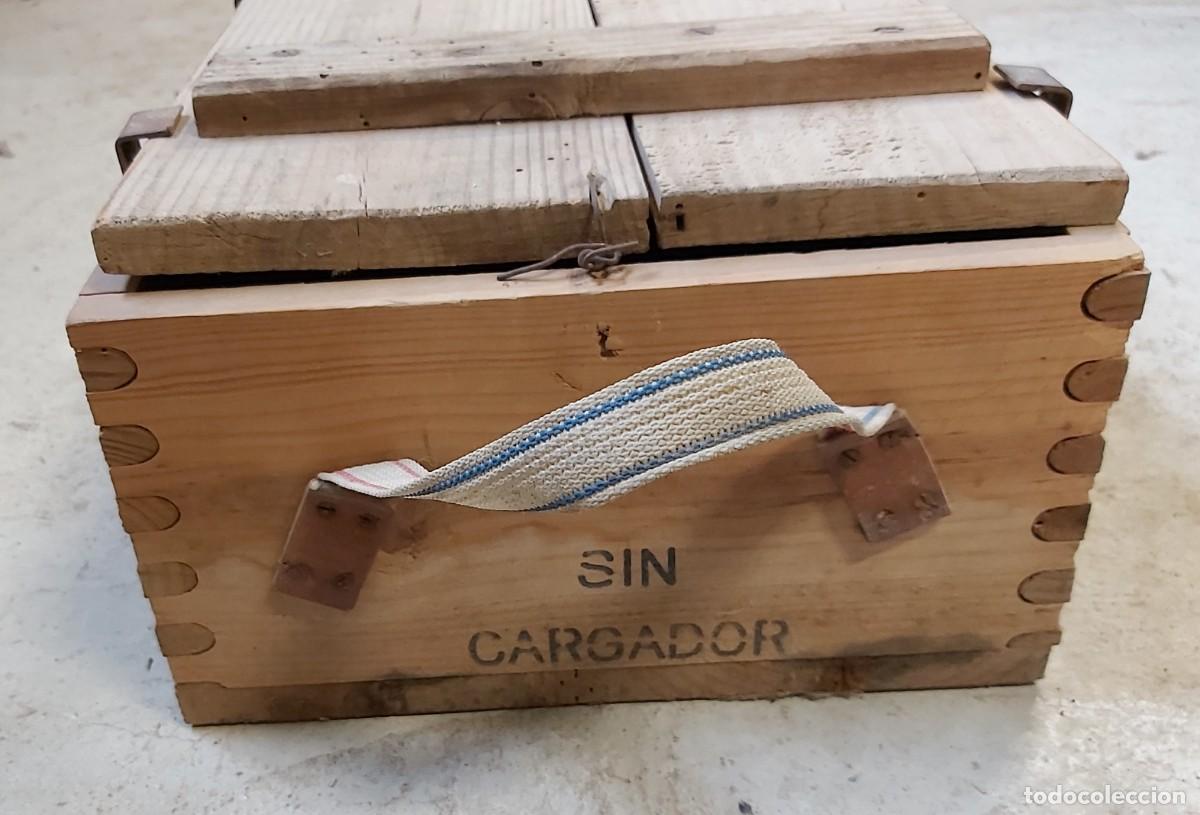 Militaria: Caja de madera, militar - Foto 3