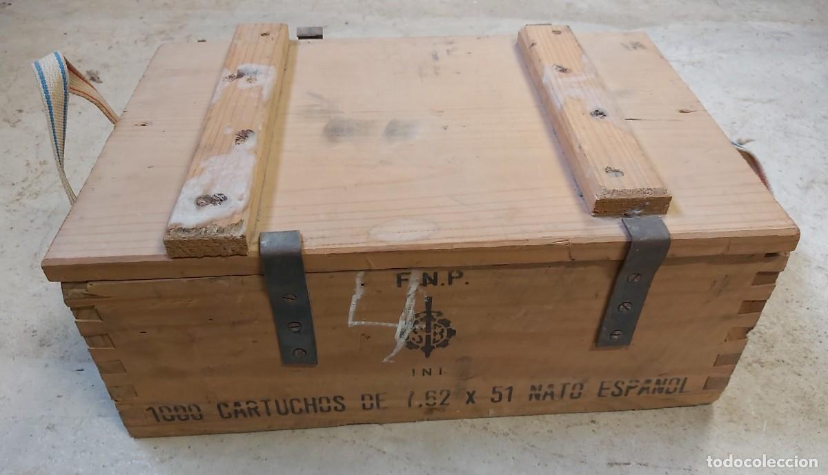 Militaria: Caja de madera, militar - Foto 1