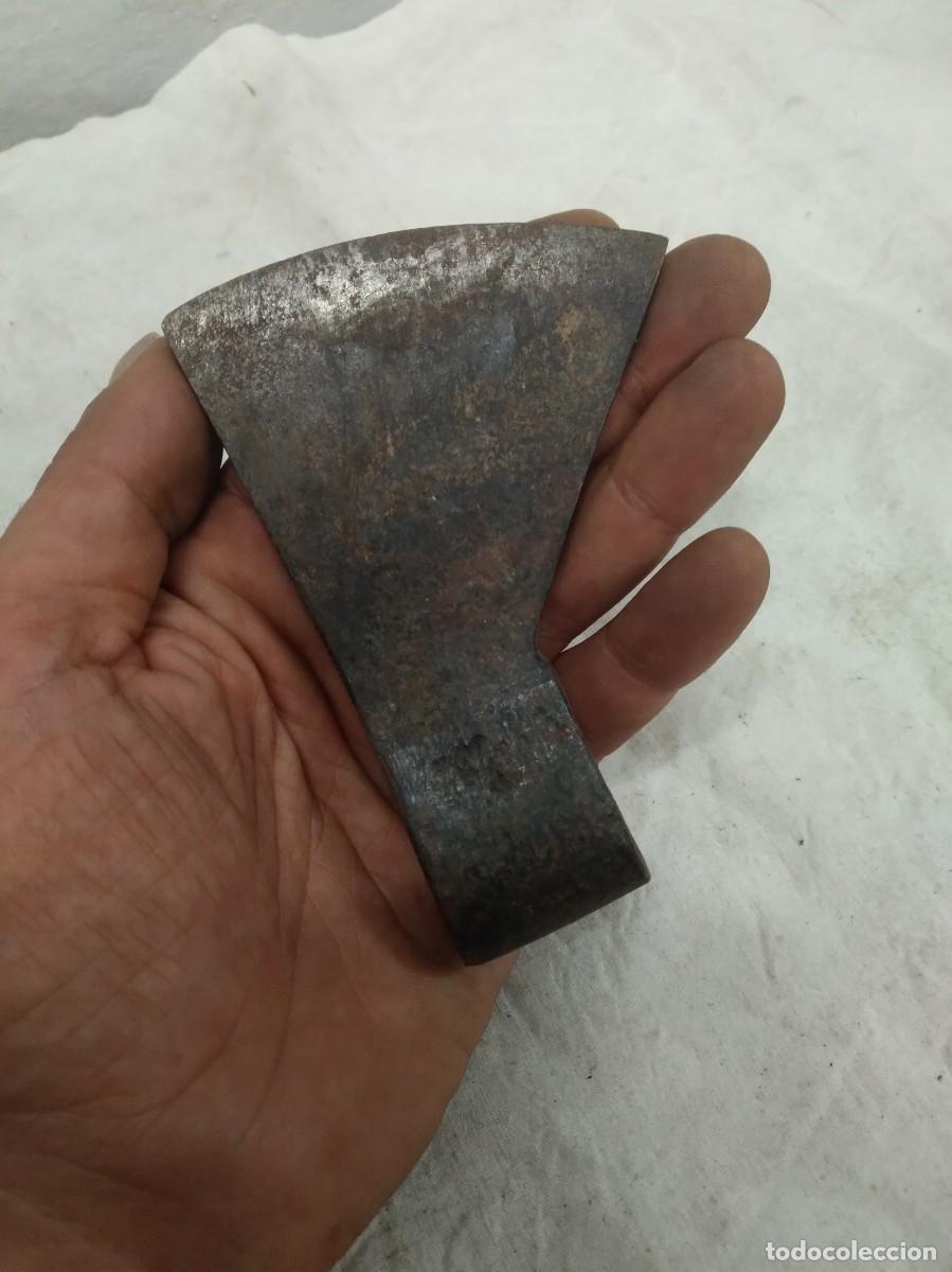 Militaria: Antigua Hacha Sin Marcajes- - Foto 3