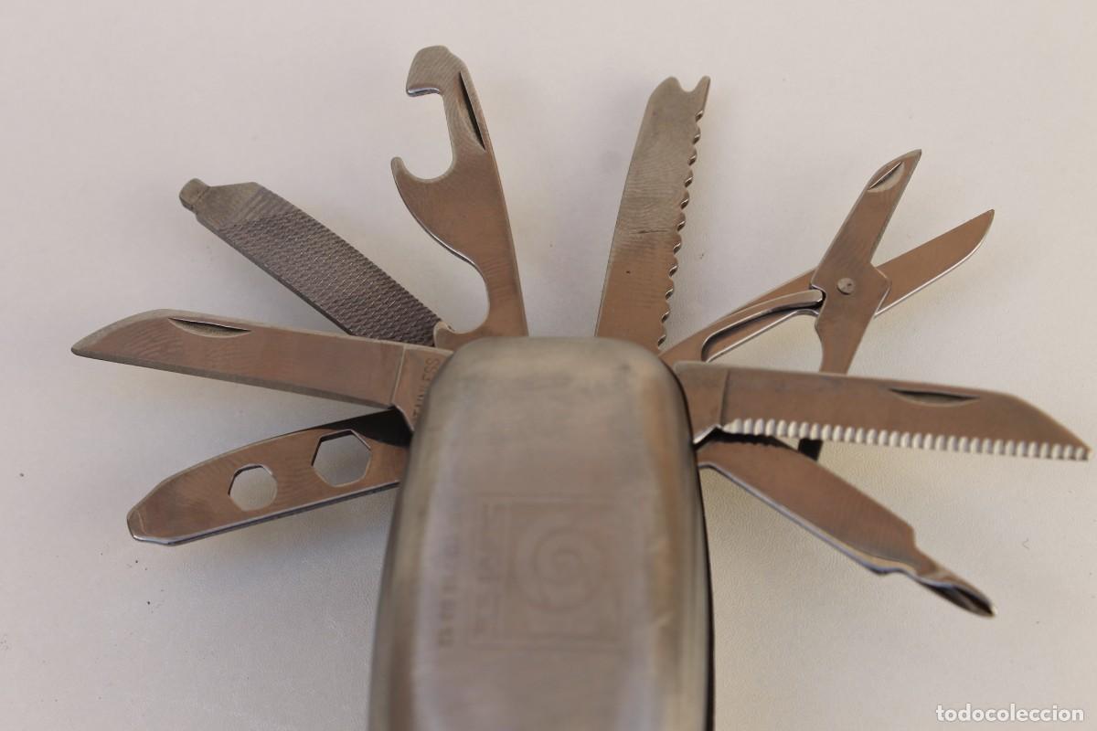 Militaria: LINTERNA MULTIUSOS CON 13 ACCESORIOS. - Foto 4