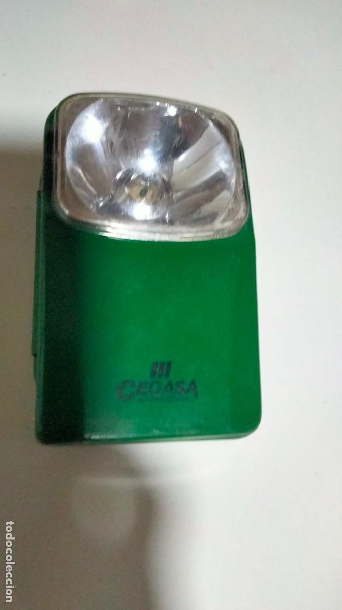 Militaria: linterna CEGASA - Foto 1