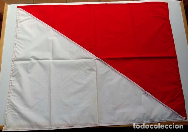 Militaria: BANDERA DE SE&Ntilde;ALES - Foto 1