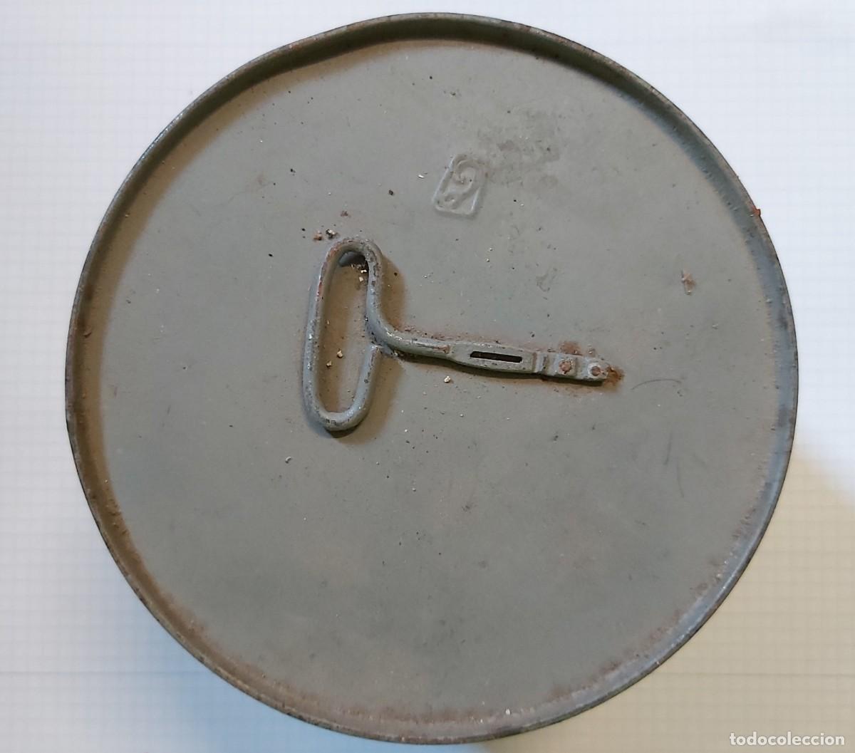 Militaria: Contenedor de metal componente de m&aacute;scara - Foto 3