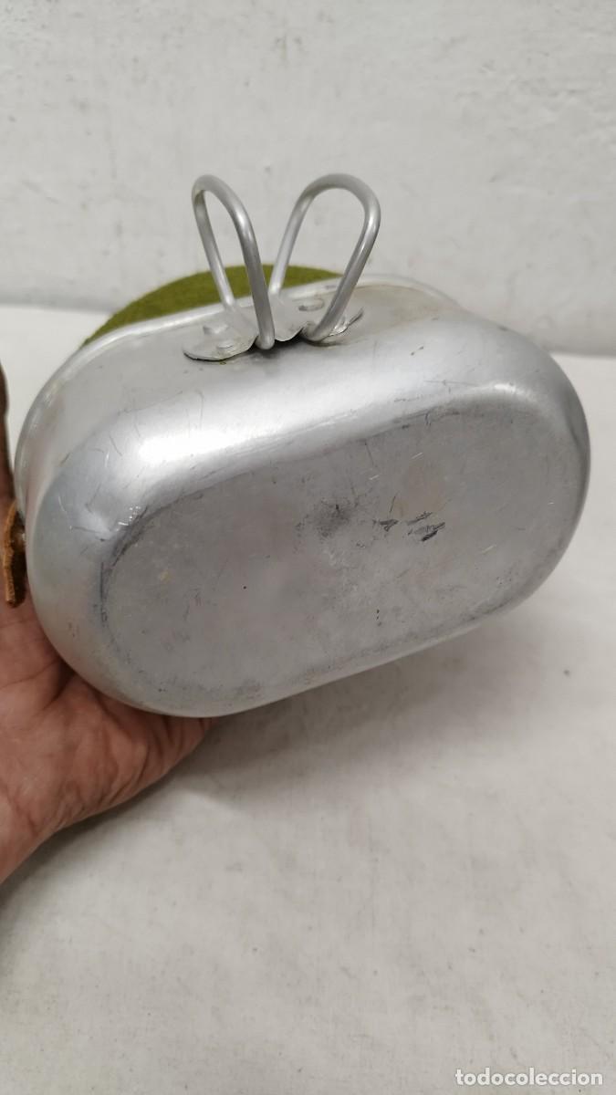 Militaria: Antigua cantimplora militar,con su funda y cacillo - Foto 4