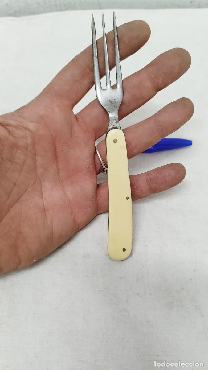 Militaria: Antiguo tenedor plegable - Foto 1