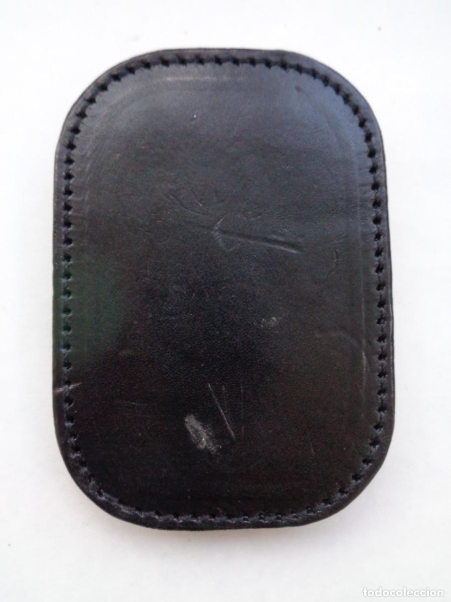 Militaria: PIEZA PARA LLEVAR EN EL CINTO DE LA MARCA GK . DESCONOZCO ??????? - Foto 2