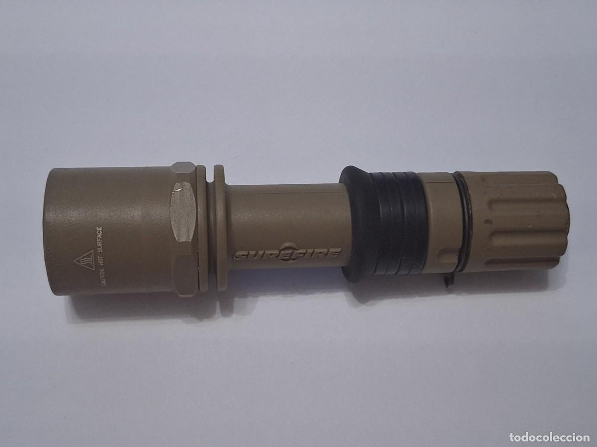 Militaria: Linterna SUREFIRE con filtro - Foto 1
