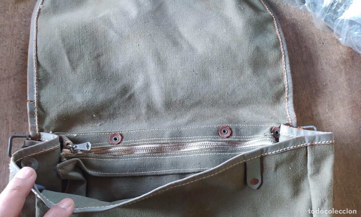 Militaria: Macuto de costado, italiano. - Foto 2