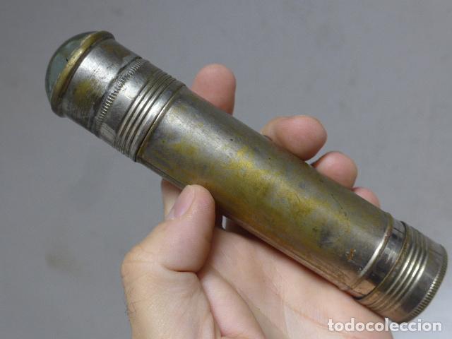 Militaria: Antiguas 2 linterna militar a identificar - Foto 5