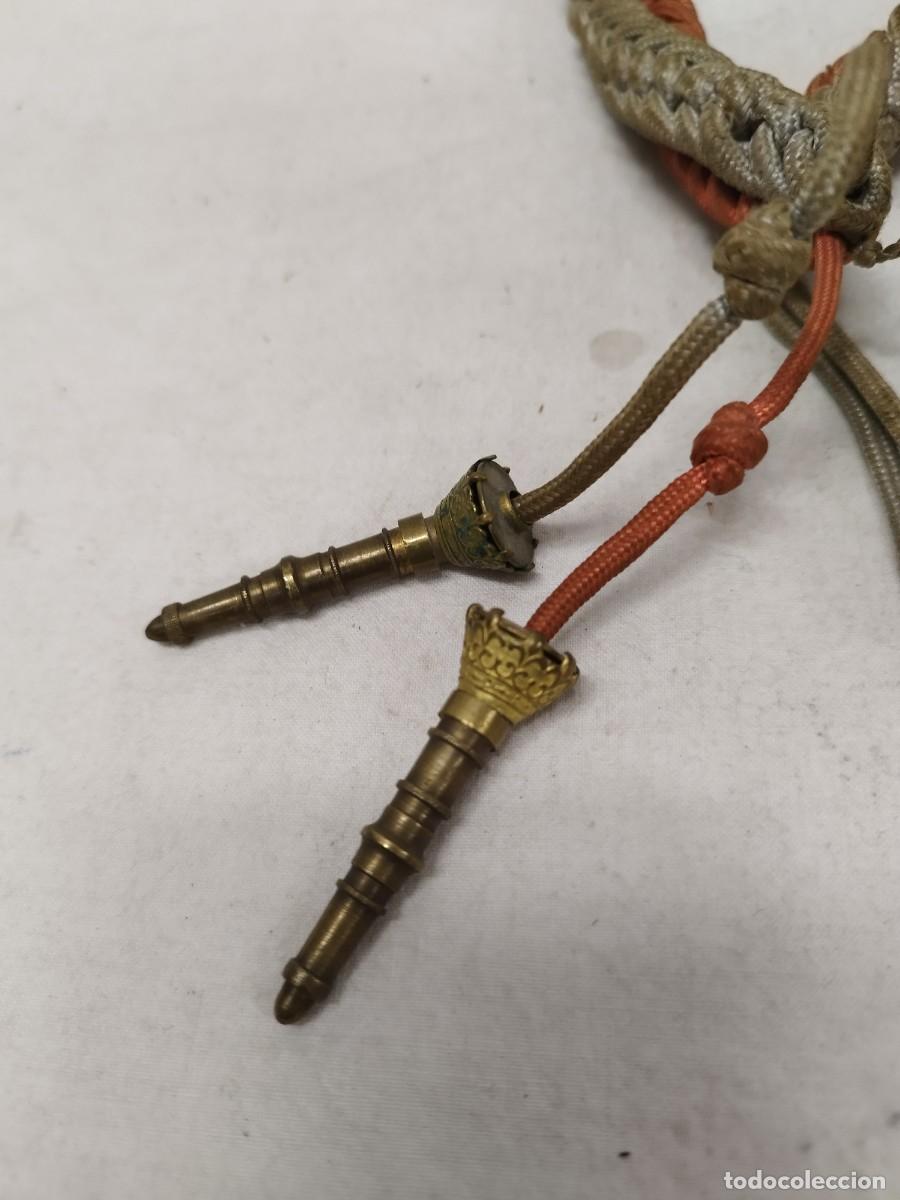 Militaria: Antiguo cord&oacute;n militar, a identificar - Foto 2