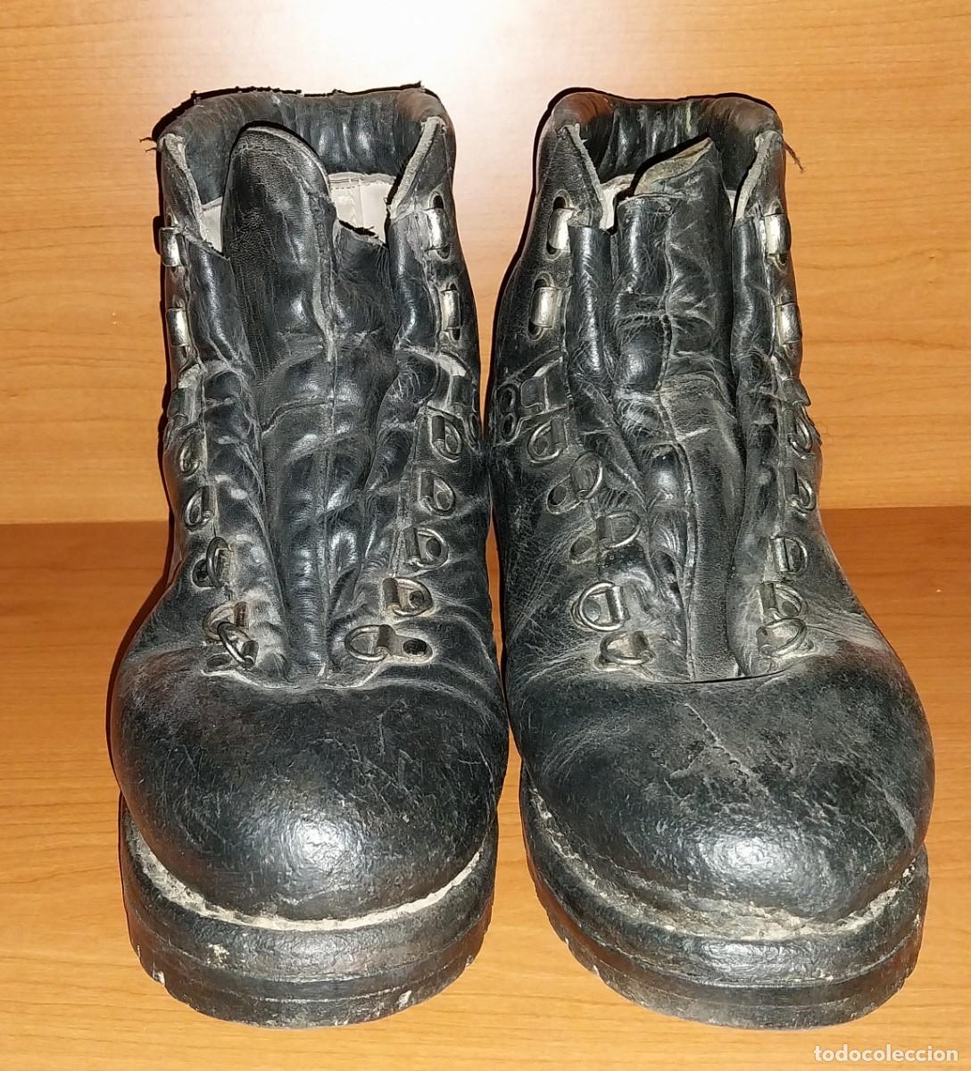 Militaria: Ej&eacute;rcito Espa&ntilde;ol. Botas de Monta&ntilde;a - Foto 8