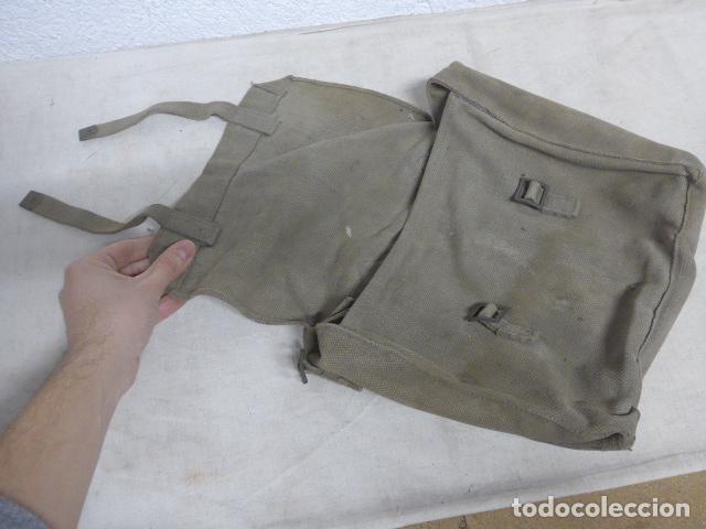 Militaria: Antiguo macuto militar a identificar - Foto 3