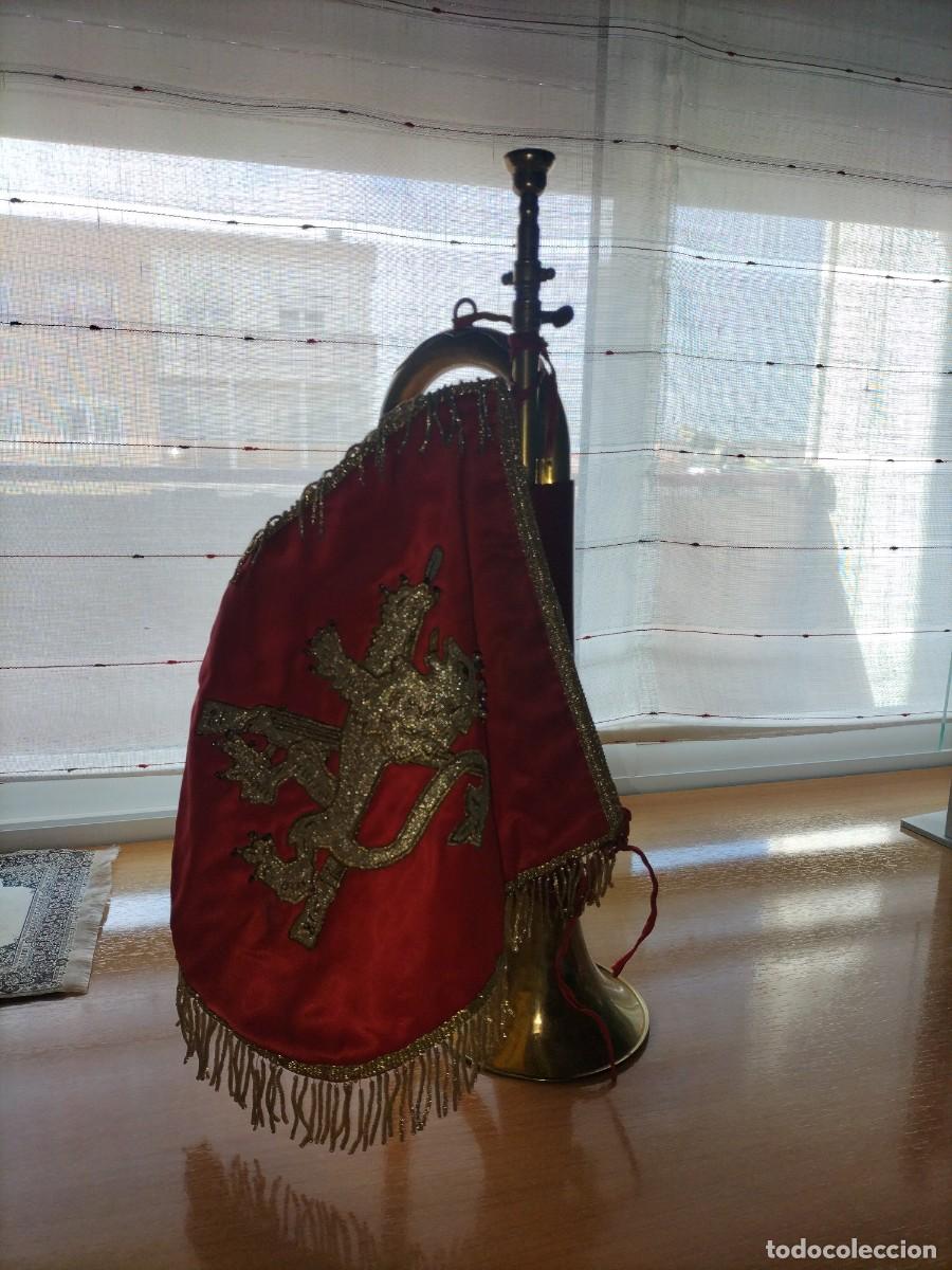 Militaria: CORNETA LARGA TIPO TERCIO CON GALA - Foto 2