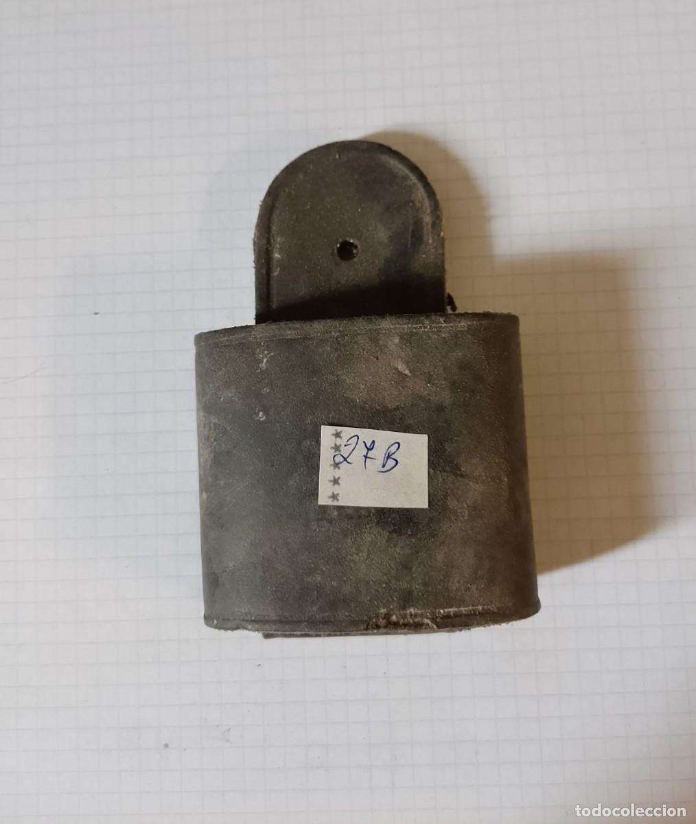 Militaria: Pieza de tahal&iacute;, de cuero - Foto 1