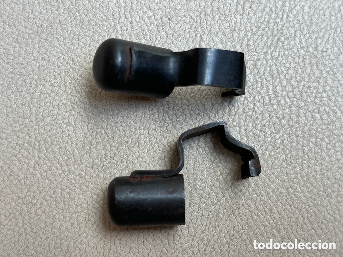 Militaria: ANTIGUOS CUBREPUNTO TAPABOCA PARA EL CORU&Ntilde;A