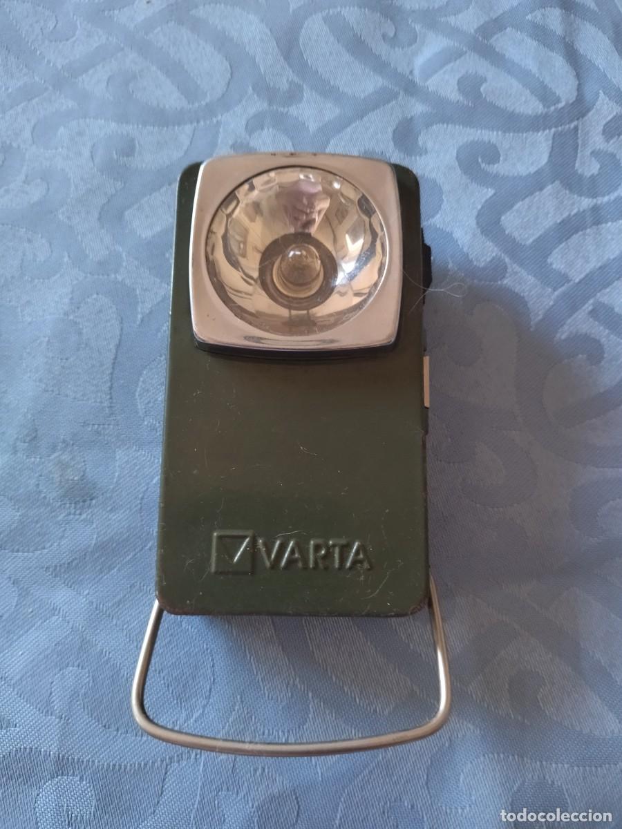 Militaria: Antigua linterna de petaca, Varta - Foto 1